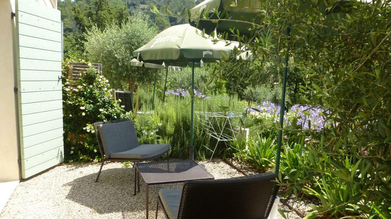 Le Vallon Des Oliviers Монтору Екстериор снимка