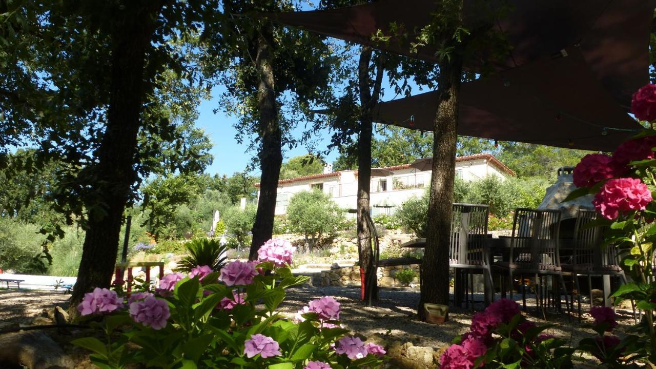 Le Vallon Des Oliviers Монтору Екстериор снимка